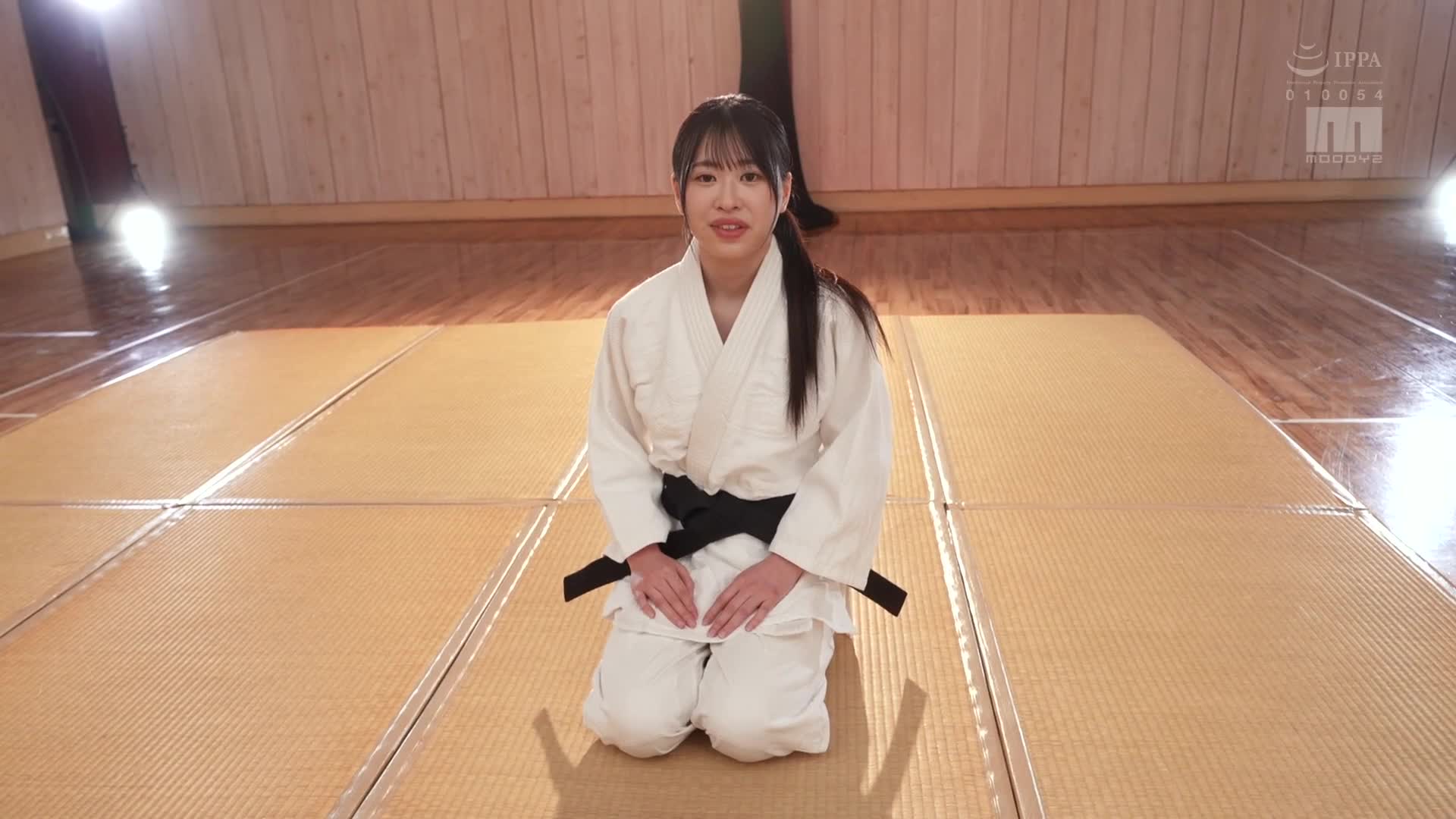 在班上想要與的那個人發生性關係。 林樂保健美容 現役女大生 AV 出演！ 赤丸瑠璃奈 - AV大平台 - 中文字幕，成人影片，AV，國產，線上看